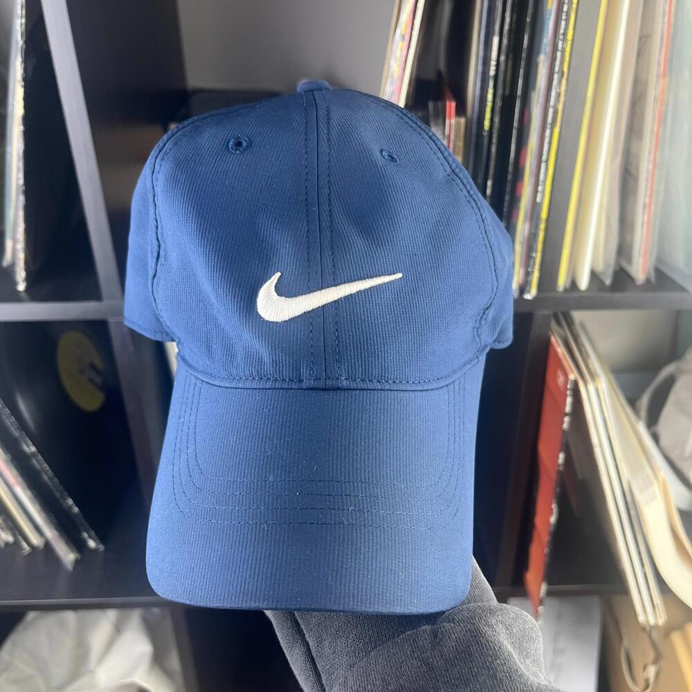 Nike Strapback Swoosh Golf Hat